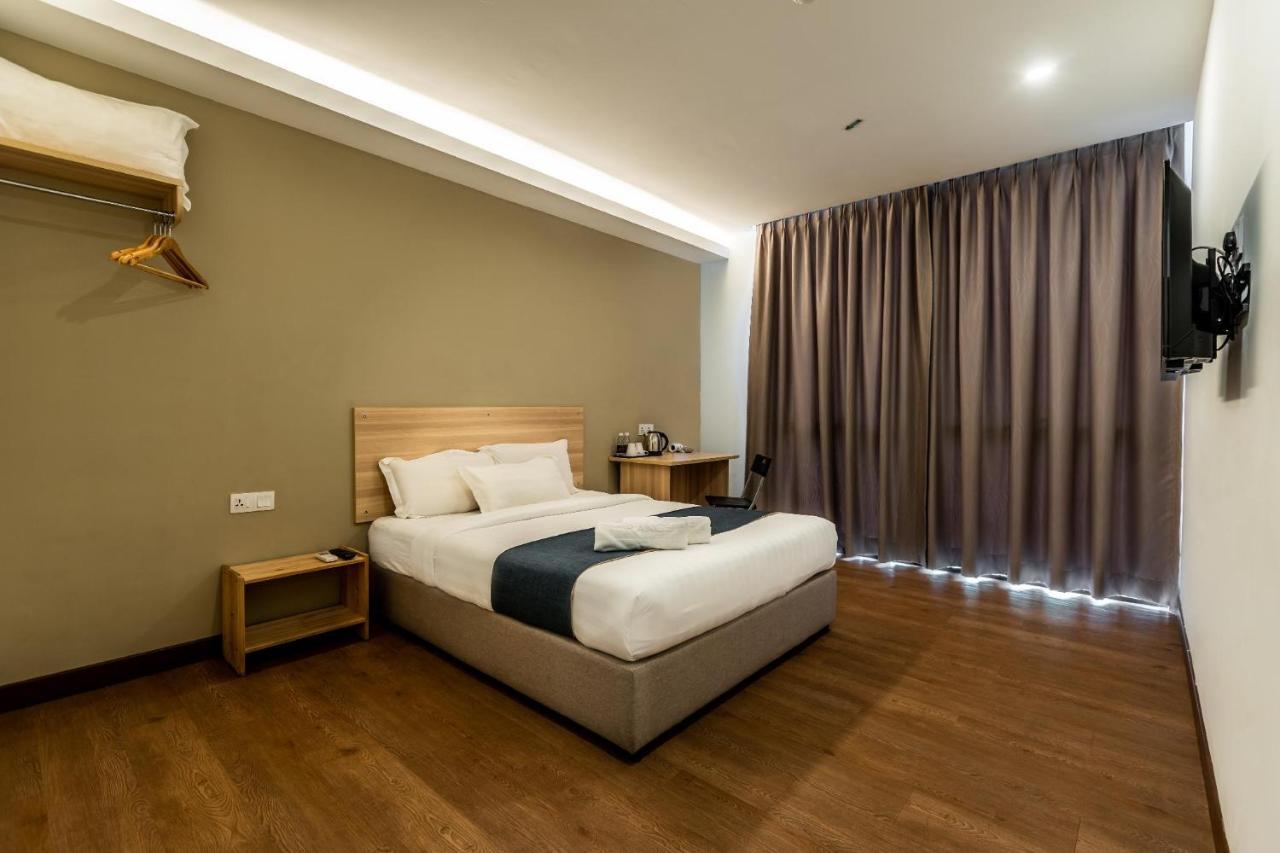 קואלה לומפור 1Orange Hotel Sri Petaling מראה חיצוני תמונה