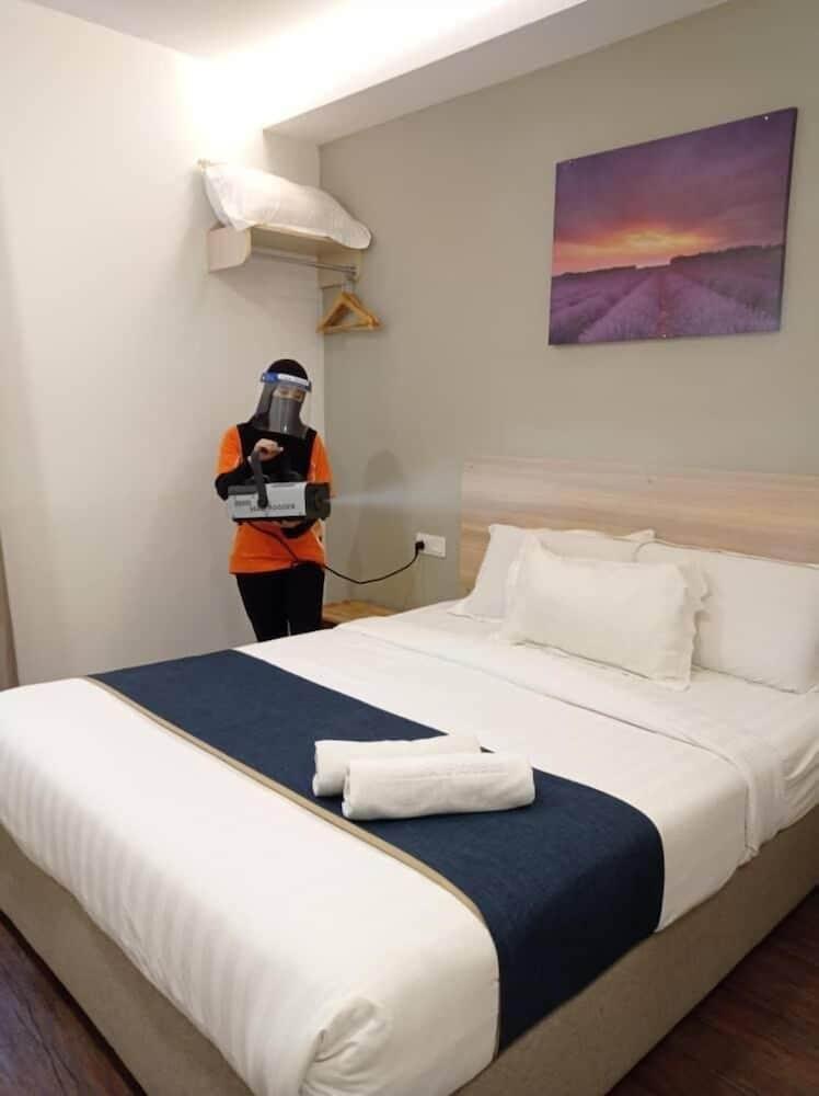 קואלה לומפור 1Orange Hotel Sri Petaling מראה חיצוני תמונה
