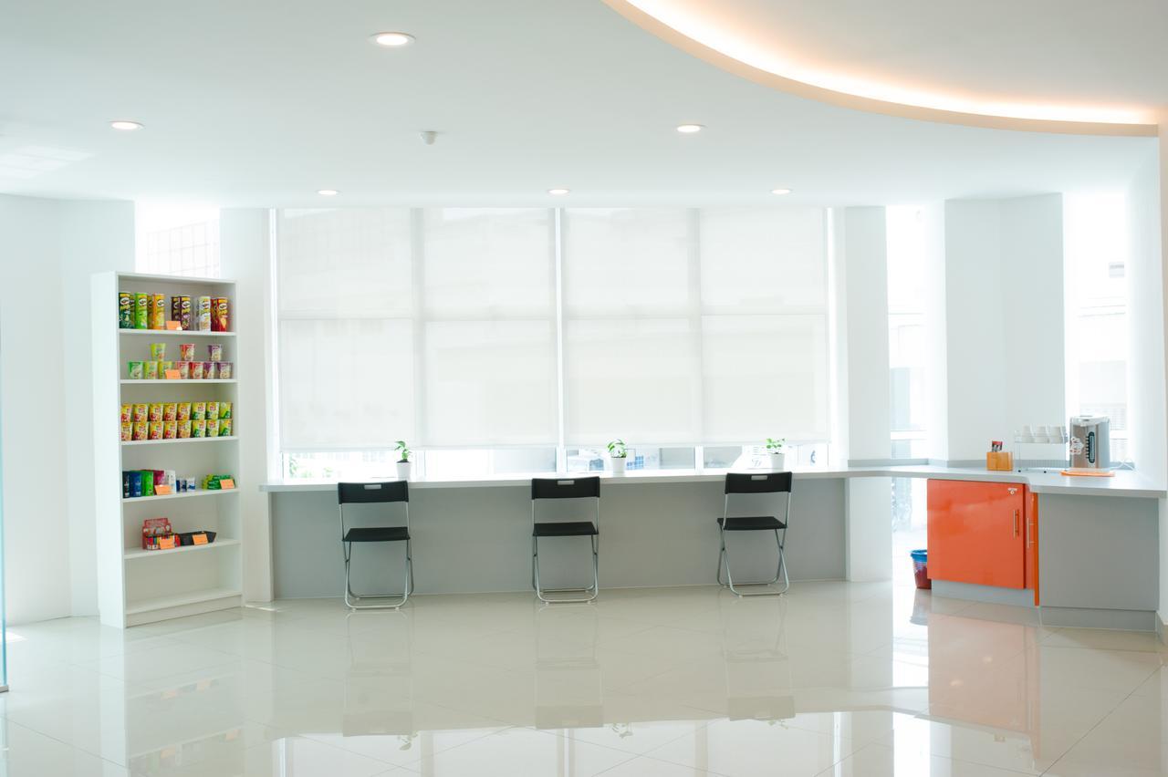קואלה לומפור 1Orange Hotel Sri Petaling מראה חיצוני תמונה